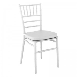 ILONA PP Καρέκλα Εστίασης - Catering Στοιβαζόμενη PP Άσπρο Μαξιλάρι Pu Άσπρο (Αδιάβροχο)