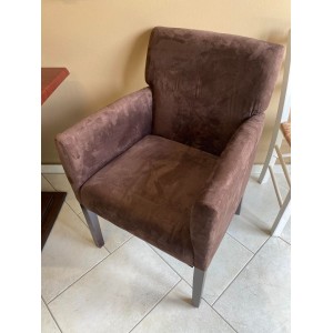 ΠΟΛΥΘΡΟΝΑ  ΚΑΦΕ