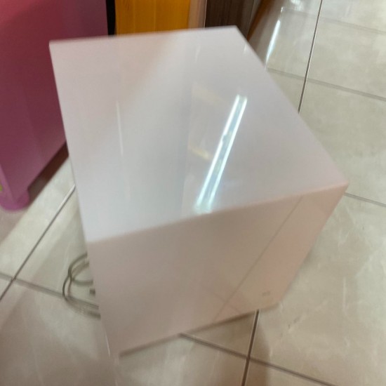 Κομοδίνο  λευκο φωτιζόμενο 29χ34χ40