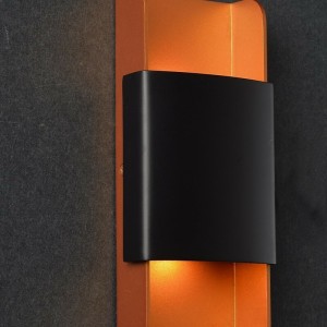 ΕΠΙΤΟΙΧΟ Φ/Σ LED 12W 3000K ΑΛΟΥΜΙΝΙΟ ΜΑΥΡΟ+ΧΡΥΣΟ 25X11X5,3CM