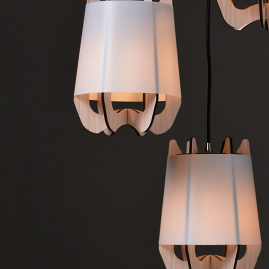 ΚΡΕΜΑΣΤΟ Φ/Σ 3ΧE27 ΛΕΥΚΟ ΠΛΑΣΤΙΚΟ+ΑΠΟΧΡΩΣΗ ΑΝΟΙΧΤΟΥ ΞΥΛΟΥ MDF Φ35XH80CM