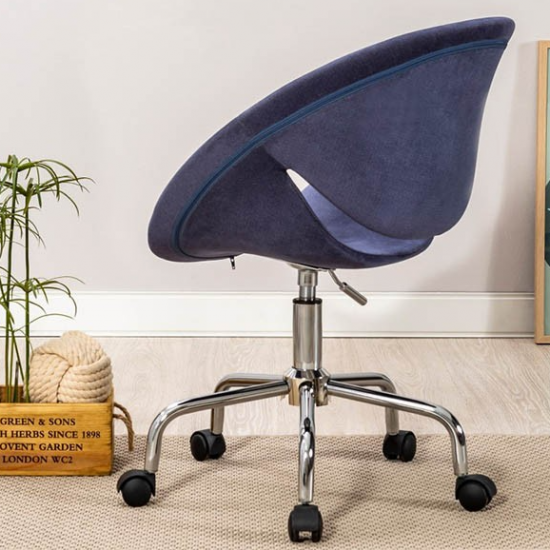 ΠΑΙΔΙΚΗ ΚΑΡΕΚΛΑ RELAX