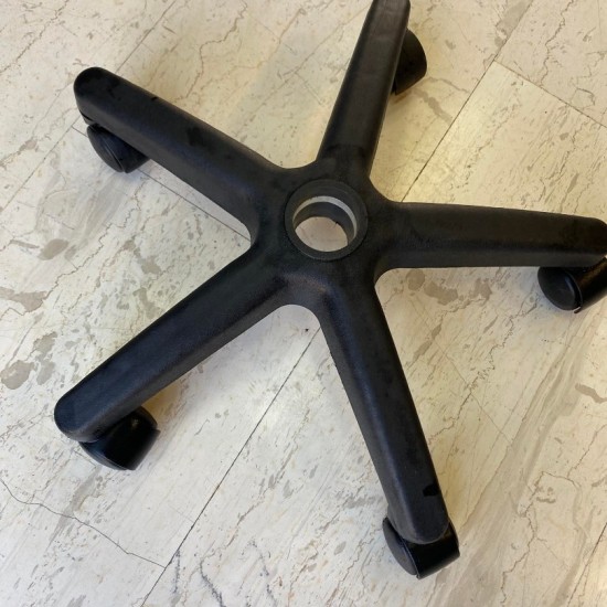 ΒΑΣΗ  ΜΑΥΡΗ