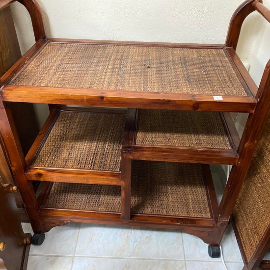 ΜΠΑΡ ΤΡΟΛΕΥ