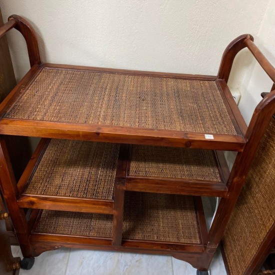 ΜΠΑΡ ΤΡΟΛΕΥ