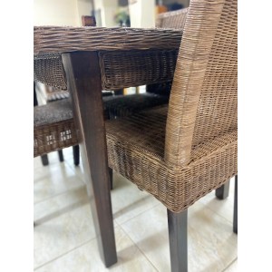 ΣΕΤ ΤΡΑΠΕΖΙ ΜΕ 4 ΚΑΡΕΚΛΕΣ BAMBOO