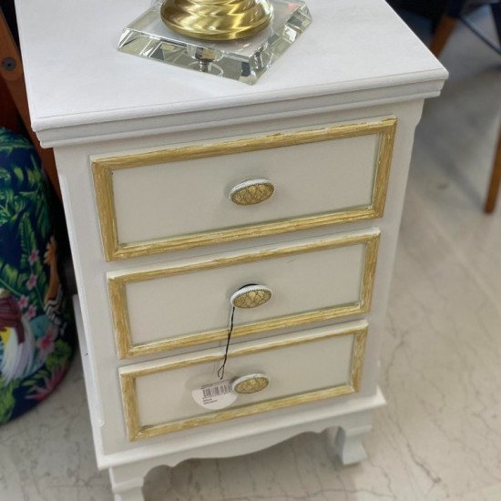 ΚΟΜΟΔΙΝΟ ΞΥΛΙΝΟ ΛΕΥΚΟ-ΧΡΥΣΟ  68Χ40 CM