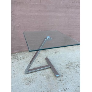 Βοηθητικό τραπεζάκι Γυάλινο   60χ60χ57Η