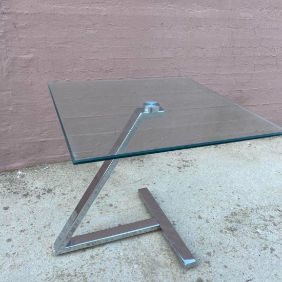 Βοηθητικό τραπεζάκι Γυάλινο   60χ60χ57Η