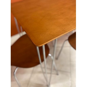  ΣΕΤ ΤΡΑΠΕΖΙ ΚΟΥΖΙΝΑΣ ΜΕ 4 ΚΑΡΕΚΛΕΣ ΣΕ ΧΡΩΜΑ ΚΑΡΥΔΙ  ΕΠΙΦΑΝΕΙΑ ΞΥΛΟ ΜΕ ΒΑΣΗ ΜΕΤΑΛΛΙΚΗ  80Χ120Χ75Η